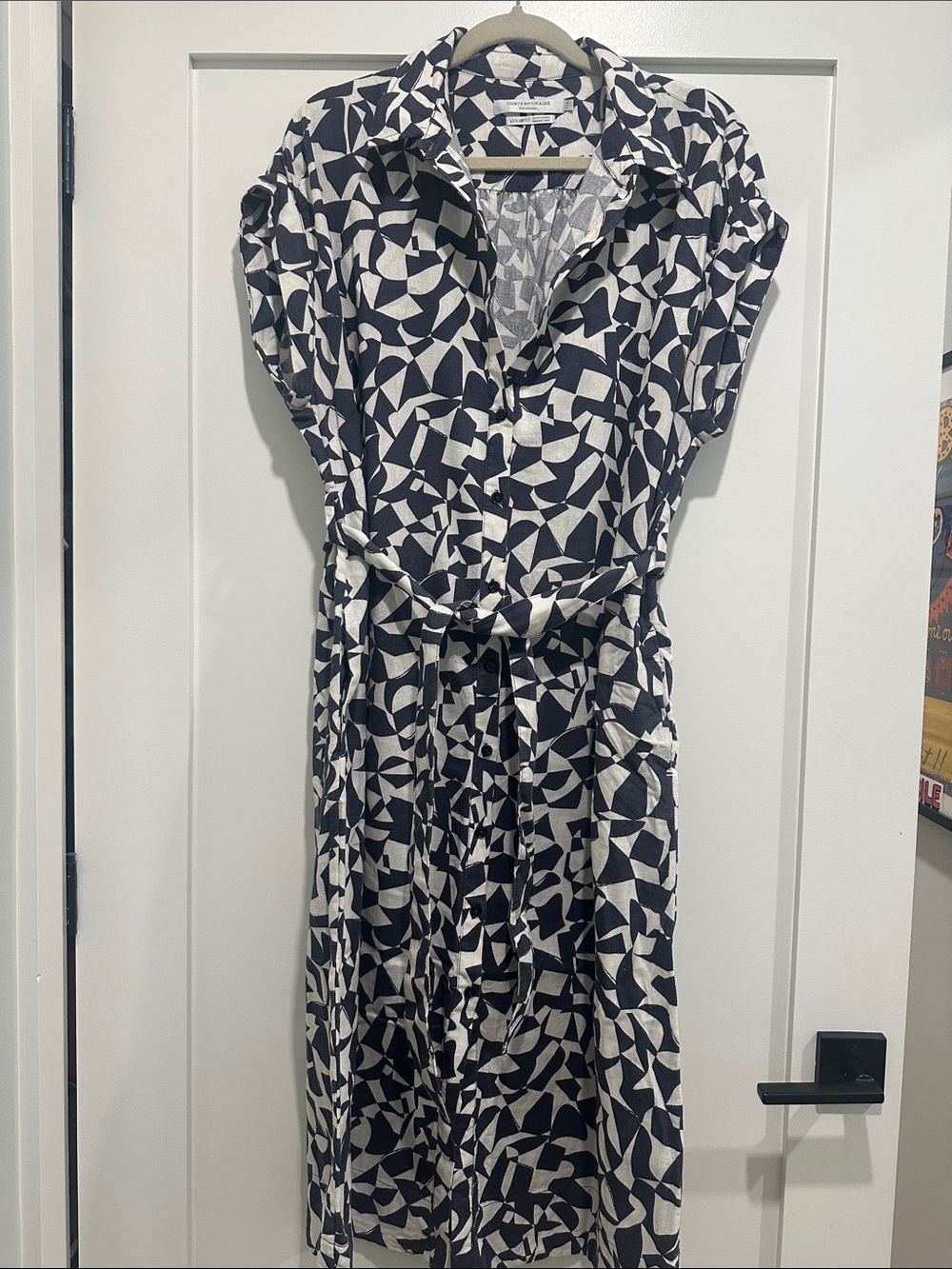 Simons contemporaine Charcoal and White Geometric Midi Shirt Dress